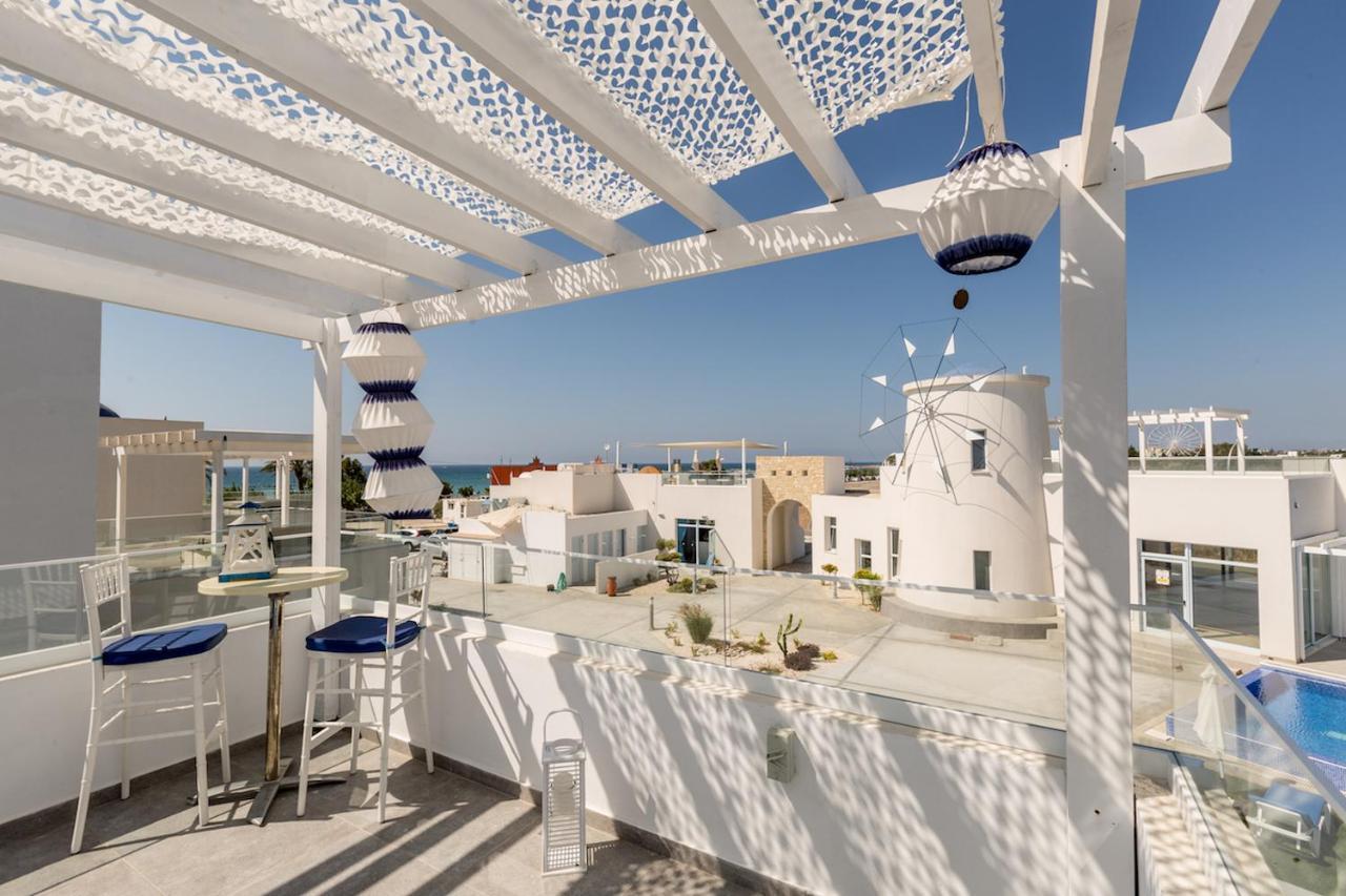 Blue Diamond Beach Villas Paphos Eksteriør bilde