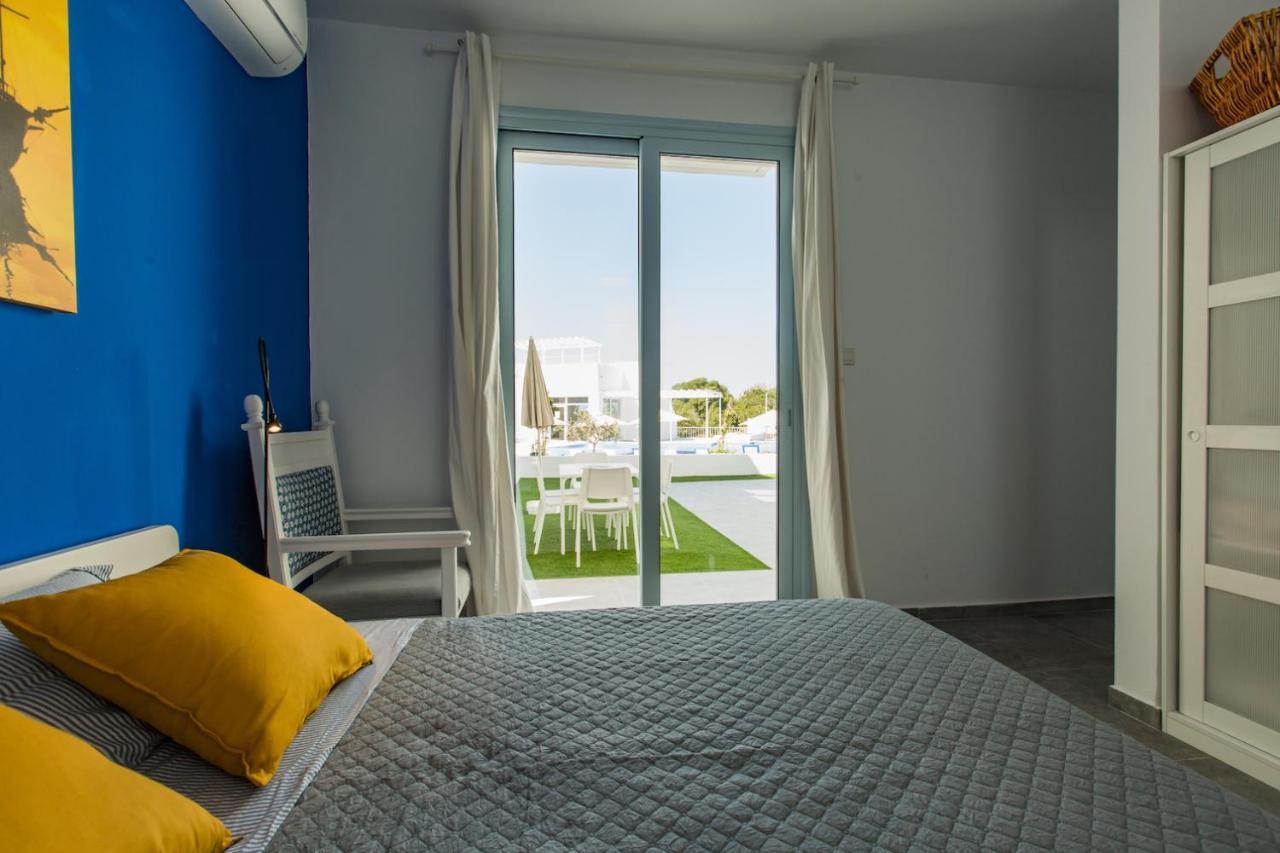 Blue Diamond Beach Villas Paphos Eksteriør bilde